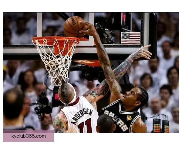 莱昂纳德创历史新纪录 成为30岁以上球员连续50场得分20+首人